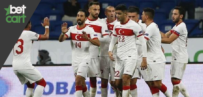فوتبال دوستانه ( ترکیه - کرواسی )