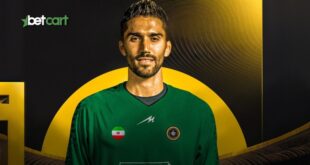 انتقال سیدحسین حسینی به سپاهان | جدایی جنجالی از استقلال 2 | 67611 سیدحسین حسینی با لباس سپاهان