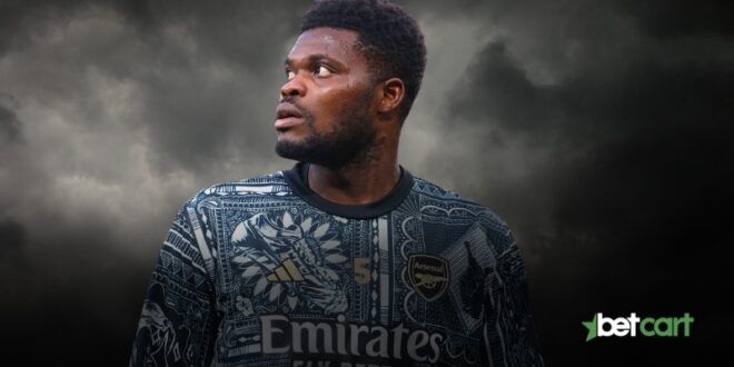 توماس پارتی با پیراهن سوم آرسنال