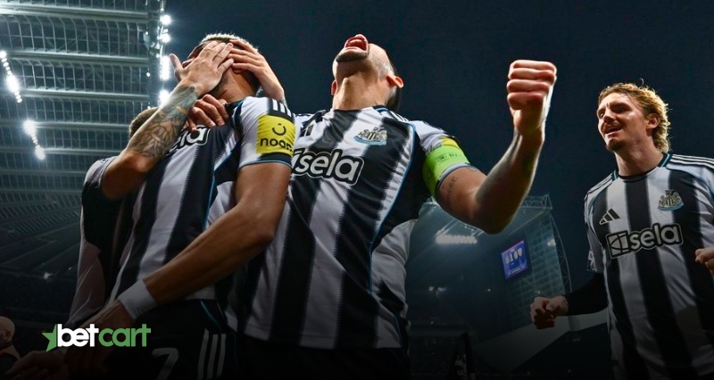 پیشبینی نیوکاسل و منچسترسیتی؛ جدال مرگ و زندگی 2 | 68931 بازیکنان نیوکاسل در حال شادی پس از گل در لیگ برتر انگلیس