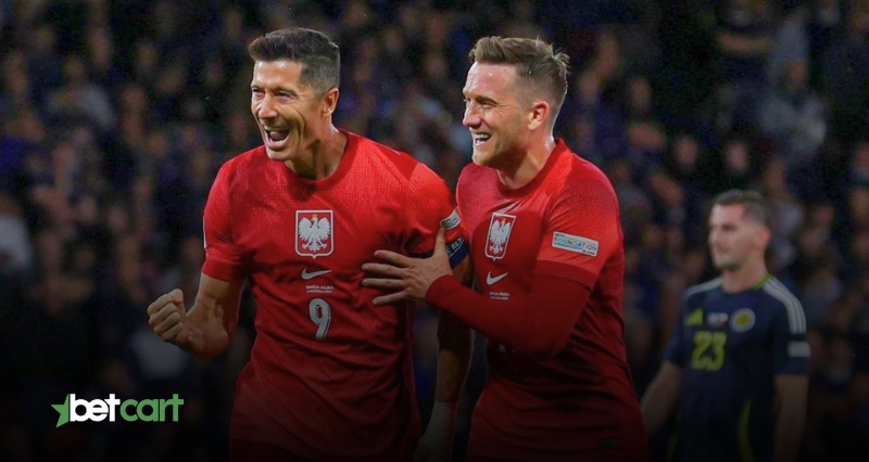 خوشحالی روبرت لواندوفسکی پس از گلزنی برای تیم ملی لهستان در مسابقات مقدماتی جام جهانی ۲۰۲۶