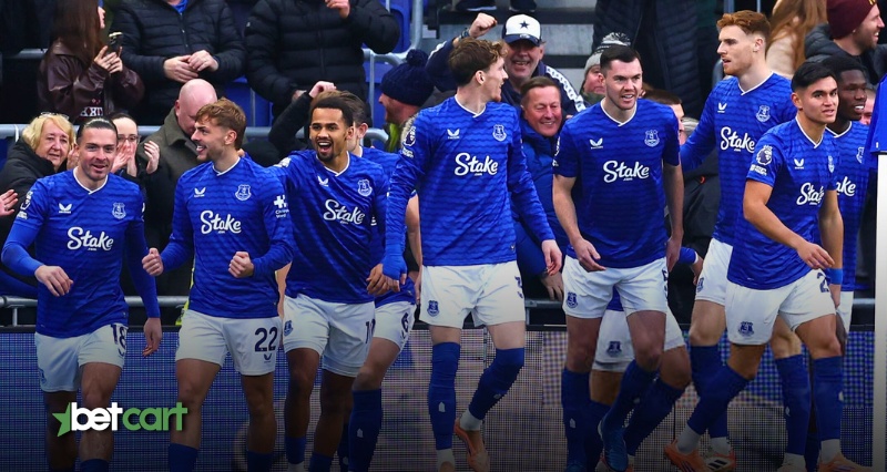 پیش بینی فوتبال چلسی و اورتون لیگ برتر انگلیس 2025 3 | 69177 بازیکنان اورتون در حال خوشحالی پس از گلزنی