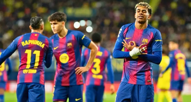 بازیکنان بارسلونا در بازی اسپانیول و بارسلونا